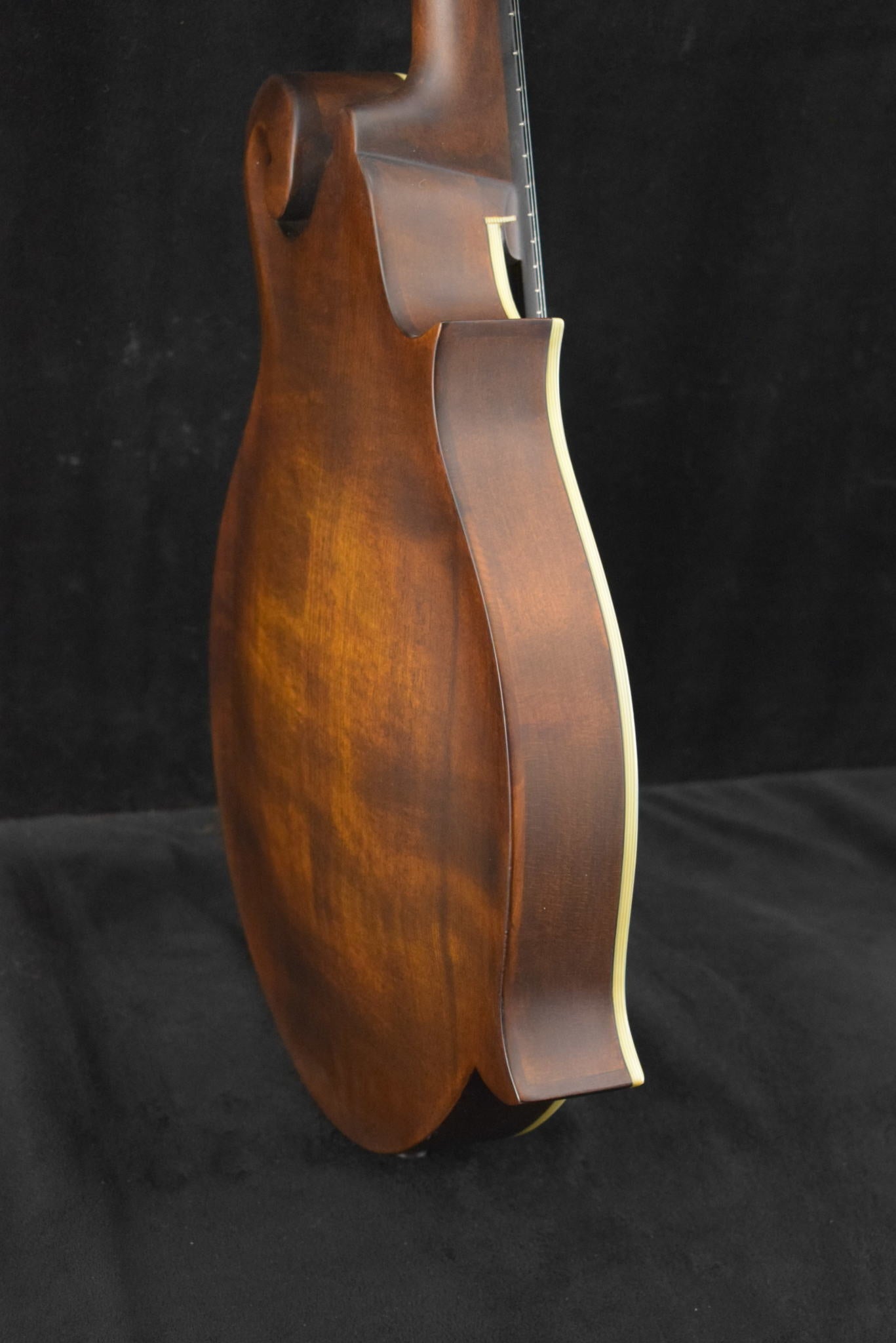 Eastman MD315L Left-Handed F-Style F-Hole Mandolin Classic Satin Finish