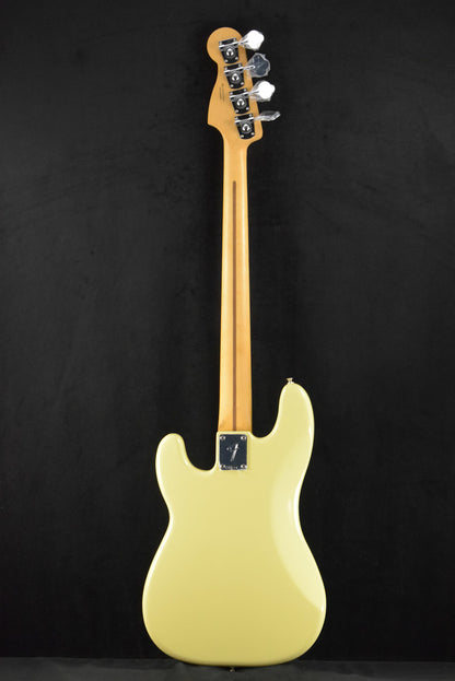 Fender Player II Precision Bass Hialeah Yellow Maple Fingerboard
