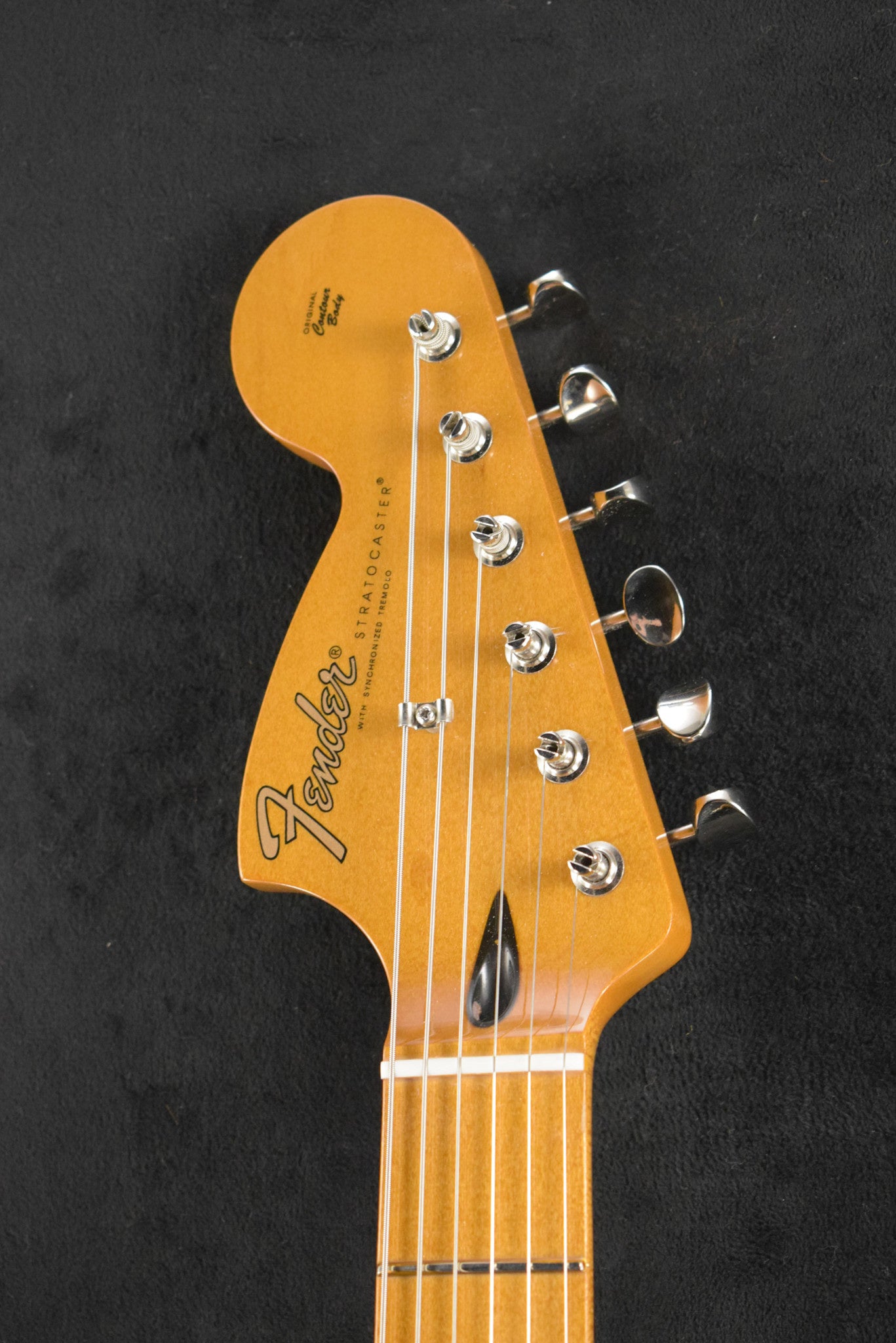 Fender Jimi Hendrix Stratocaster 3-Color Sunburst Maple Fingerboard