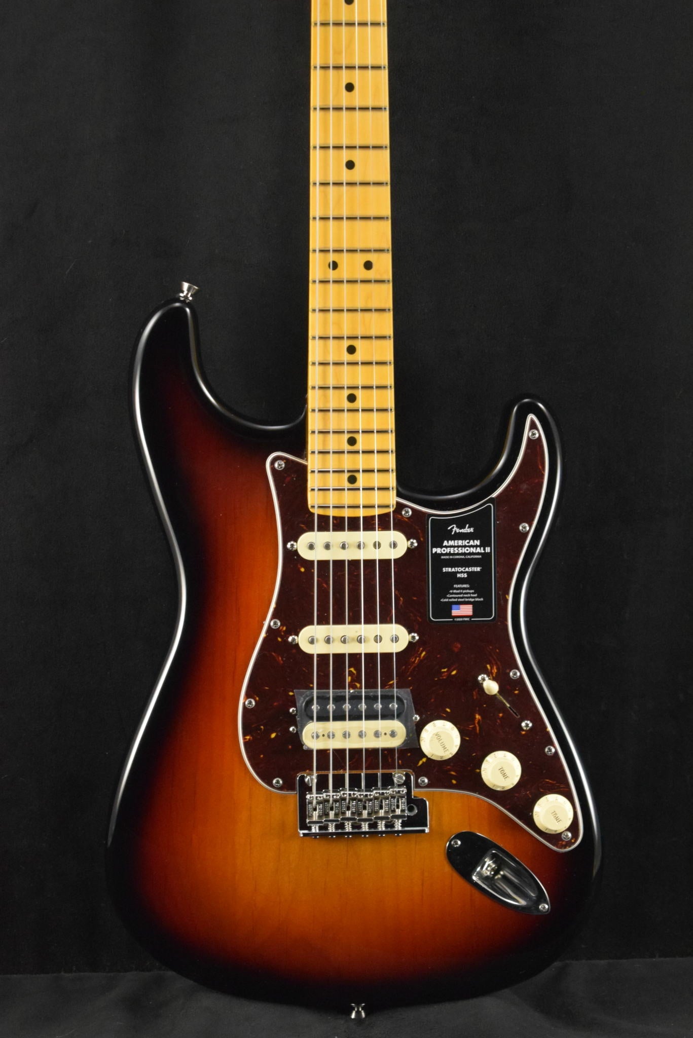 Fender American Professional II Stratocaster HSS 3-Color Sunburst Maple Fingerboard