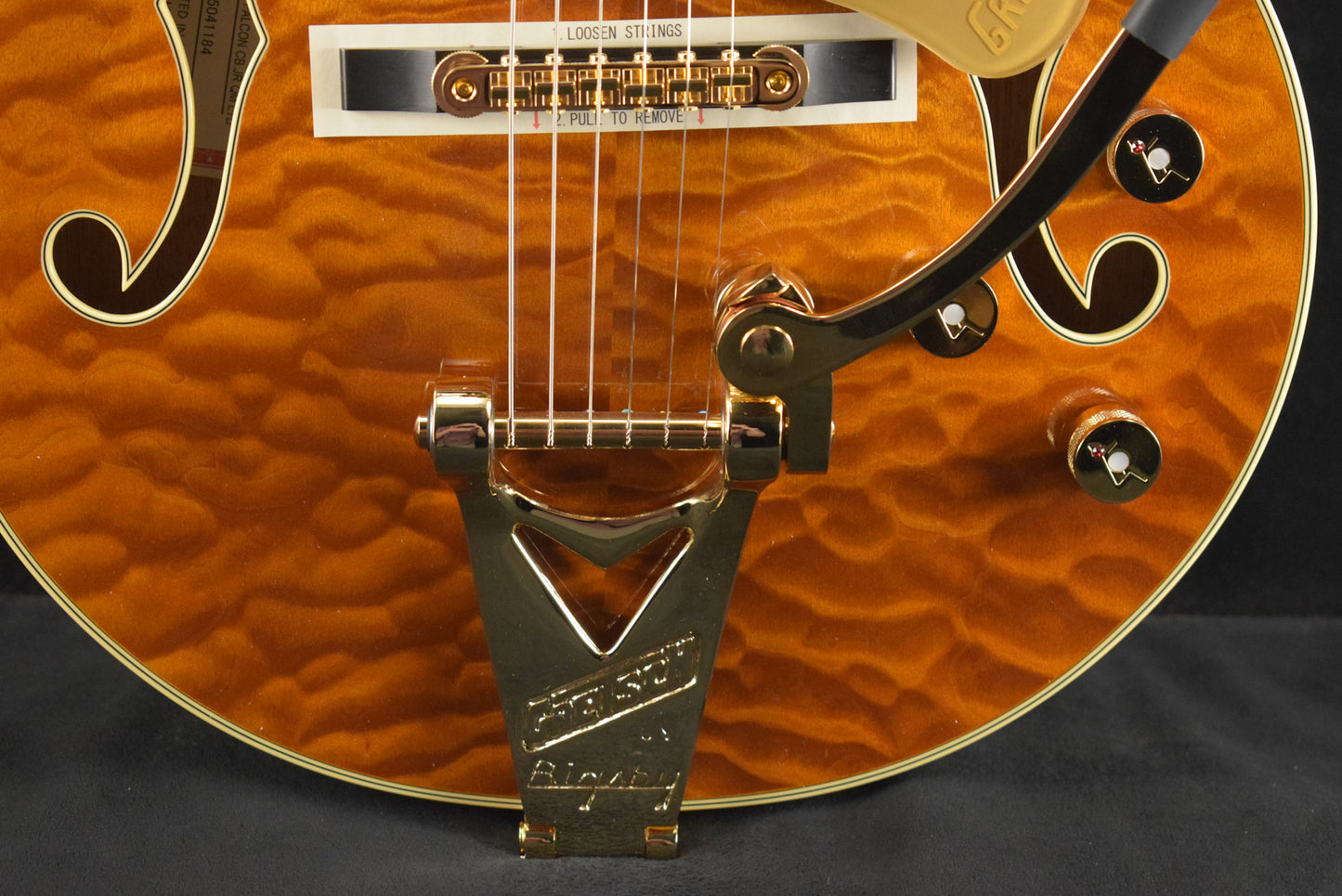 Gretsch Limited Edition Falcon Center Block Jr. with Bigsby Quilted Maple Roundup Orange