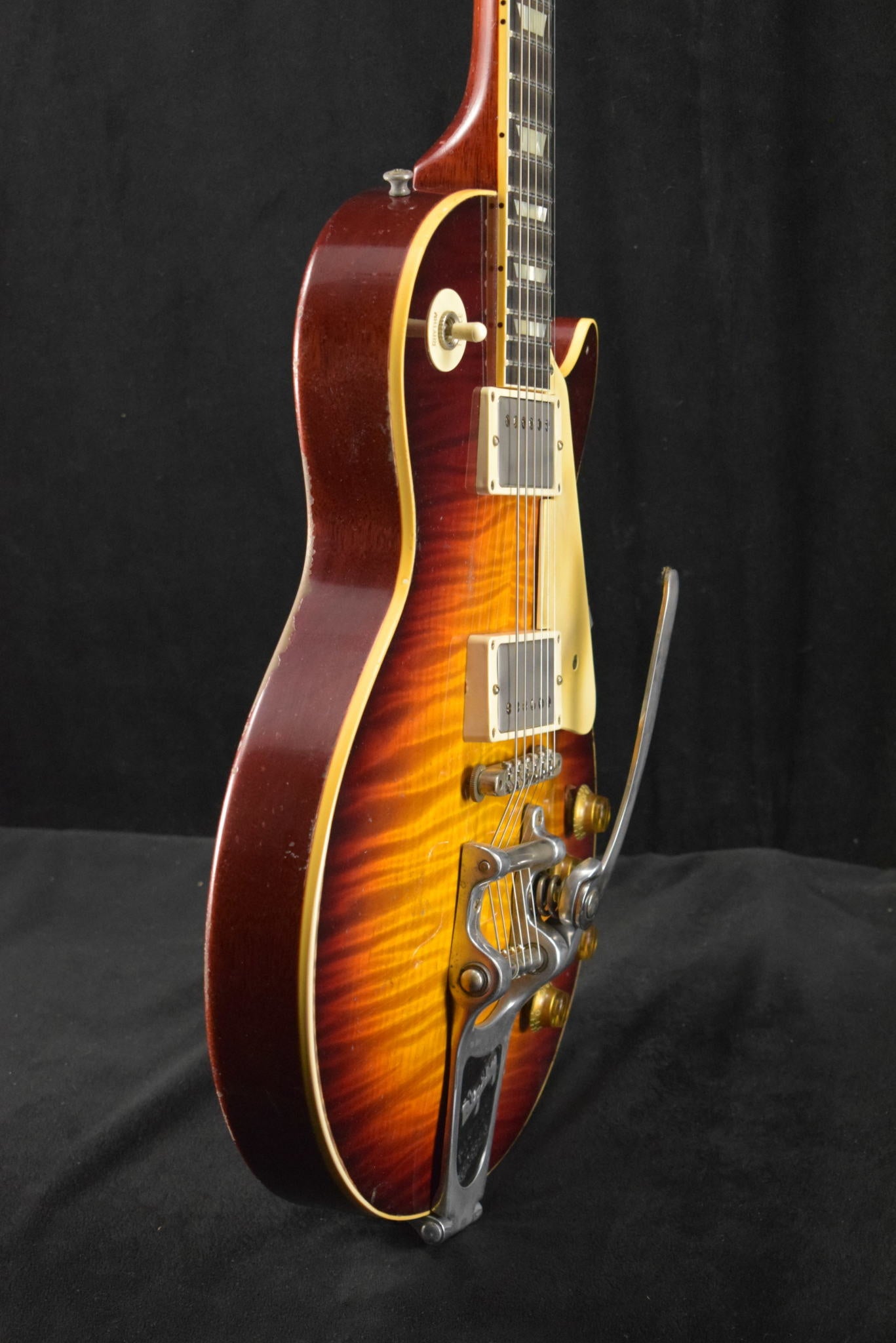 2023 Gibson Murphy Lab 1959 Les Paul Standard Reissue Limited Edition Brazilian Rosewood Fingerboard Tom's Tri-Burst Bigsby Heavy Aged Fuller's Special Offering