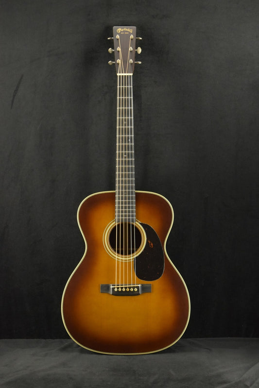 Martin Custom Shop 000-28 Authentic 1937 Stage 1 Aging Ambertone