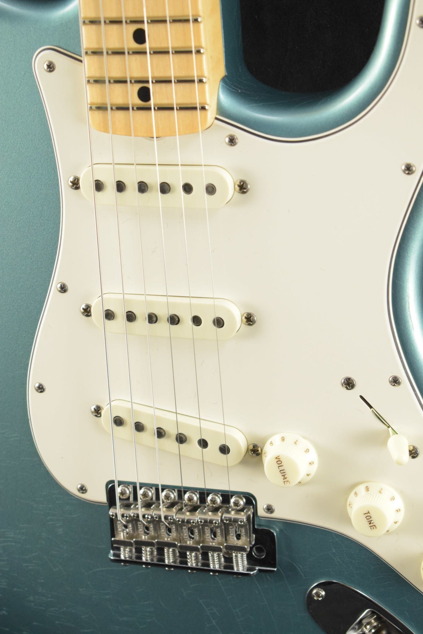 Fender '68 Stratocaster DLX Closet Classic - Aged Teal Green Metallic