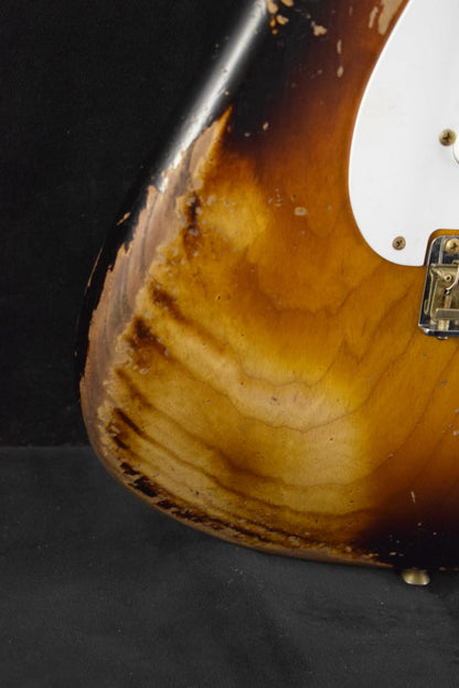 Fender Limited Edition 70th Anniversary 1954 Stratocaster Super Heavy Relic Wide-Fade 2-Color Sunburst