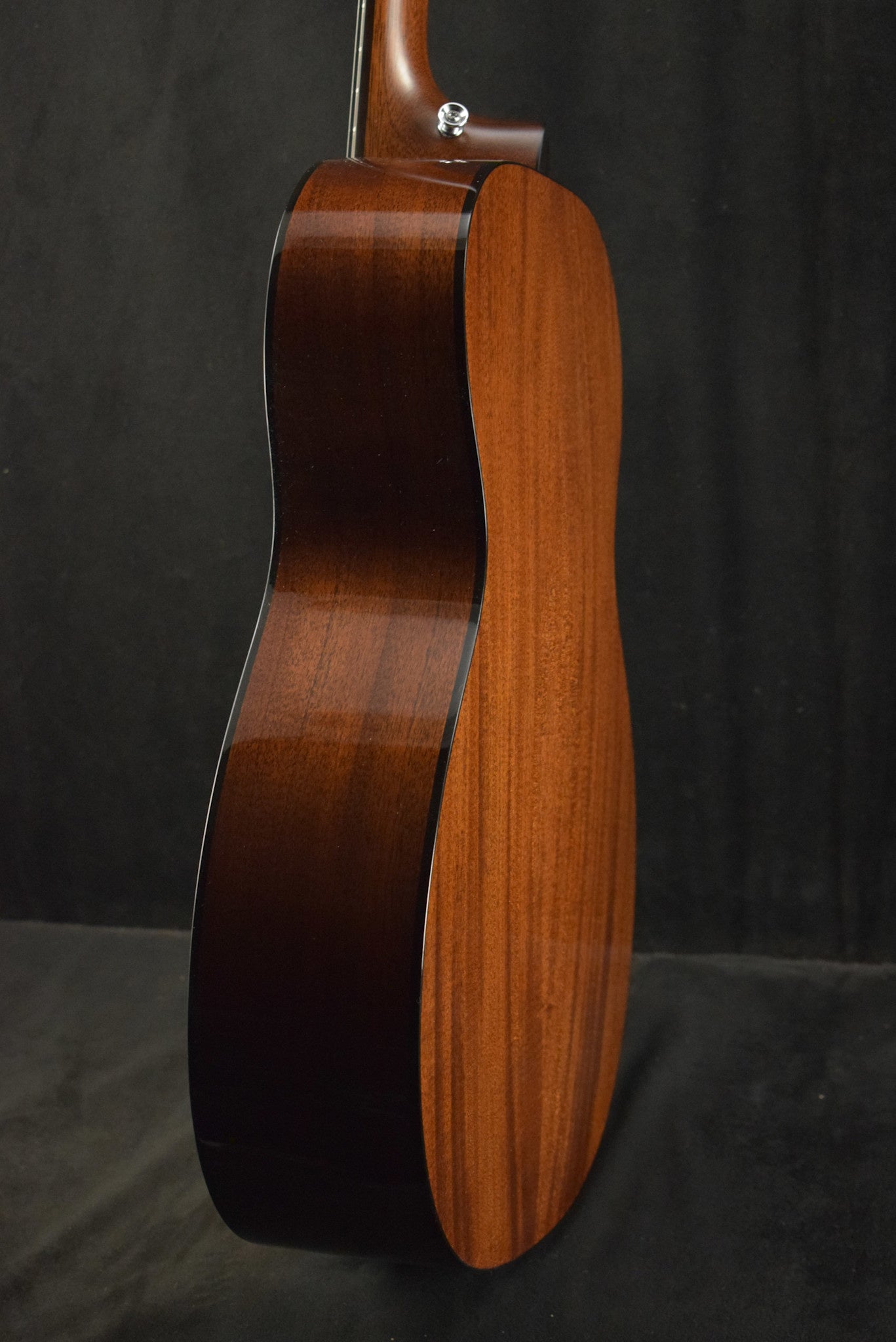 Martin 000E Retro Plus Mahogany