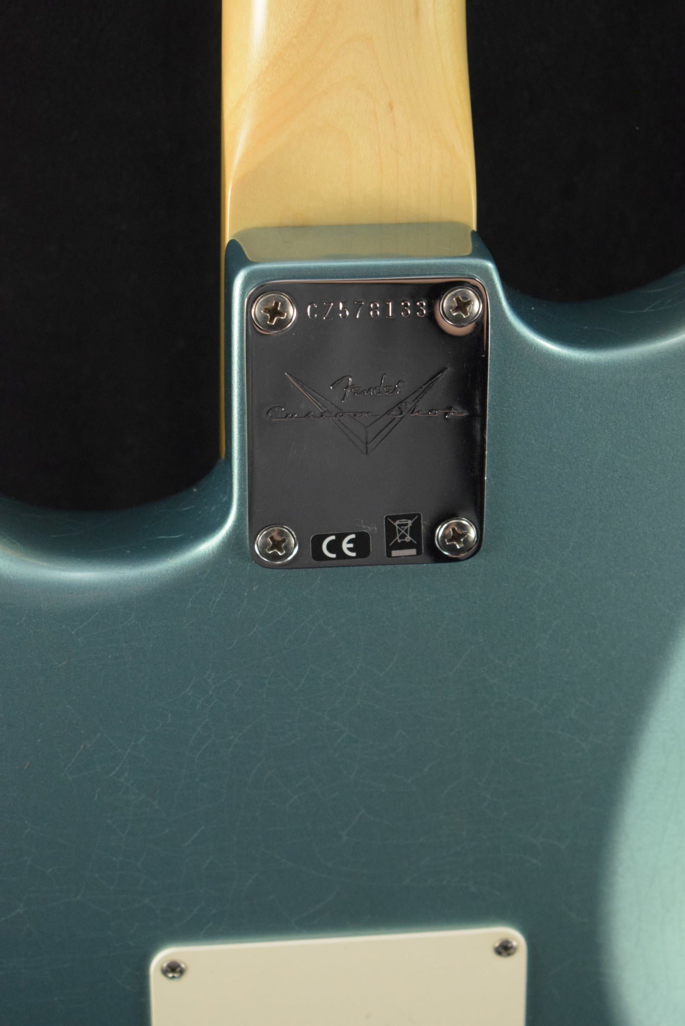 Fender '68 Stratocaster DLX Closet Classic - Aged Teal Green Metallic