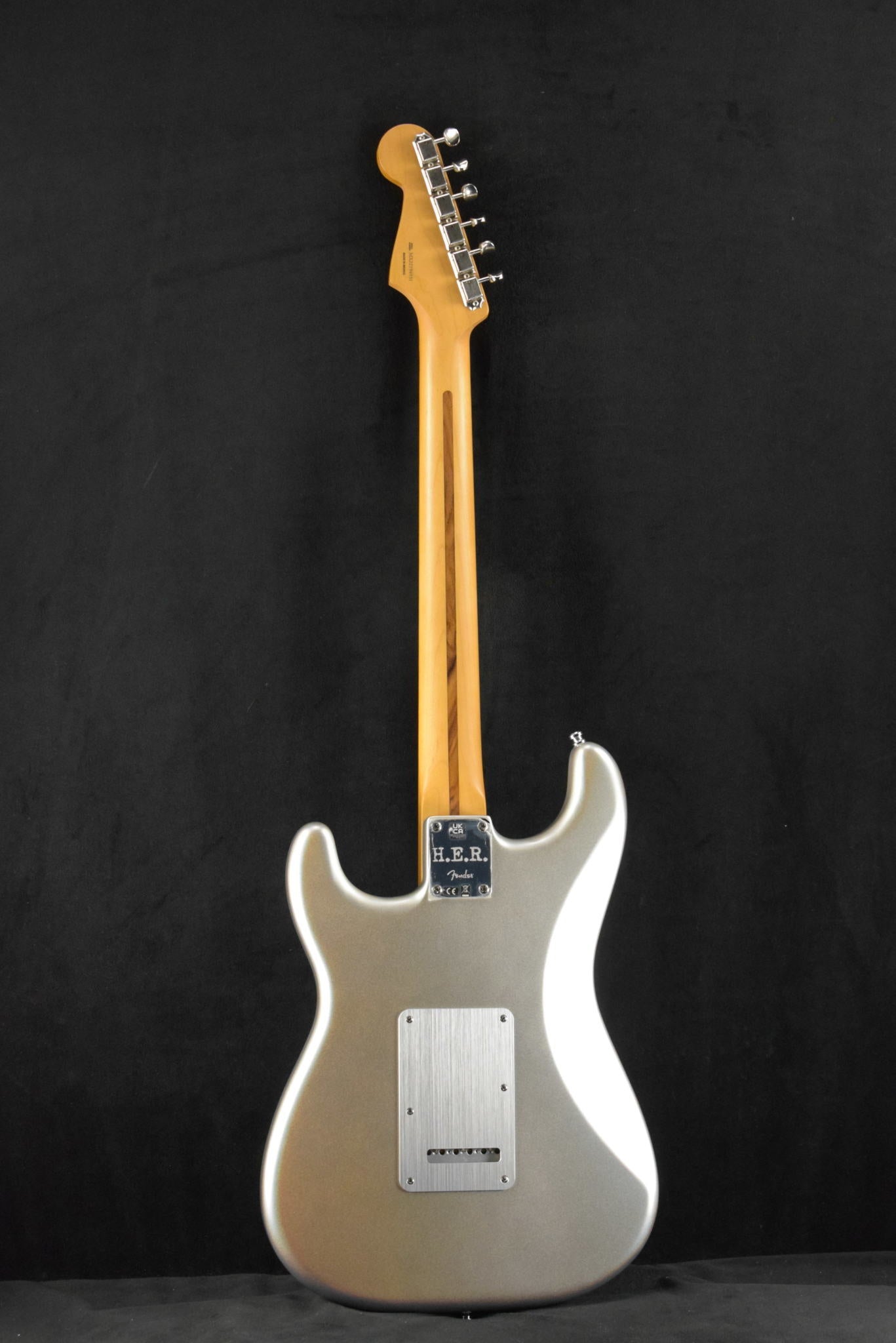 Fender H.E.R. Signature Stratocaster Chrome Glow