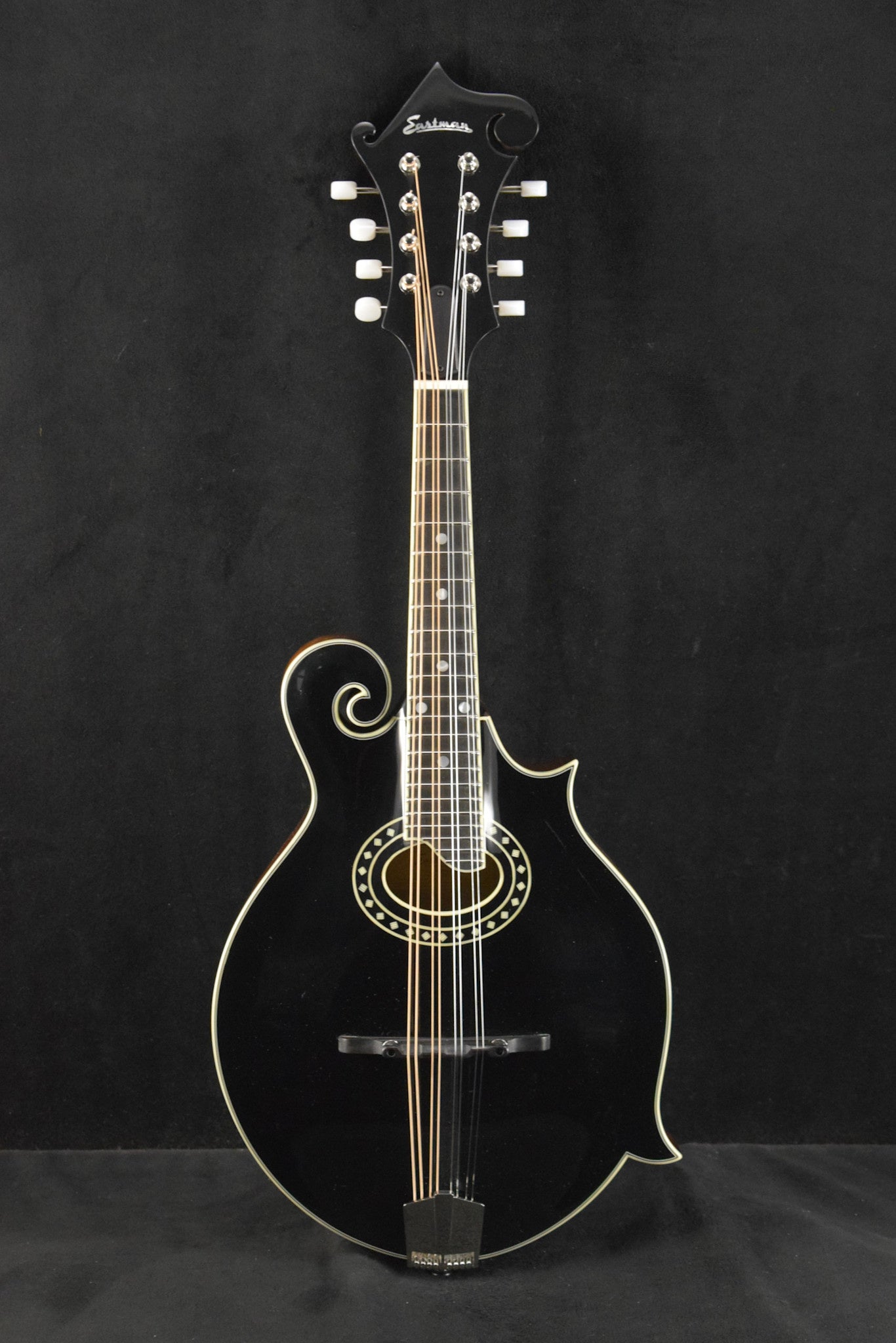 Eastman MD514-BK-LTD Limited Edition F-Style Oval-Hole Mandolin Black Top