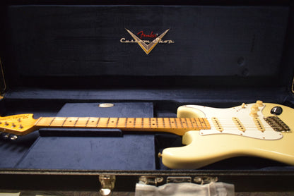 Fender Custom Shop Limited Edition '69 Stratocaster Journeyman Relic - Aged Vintage White