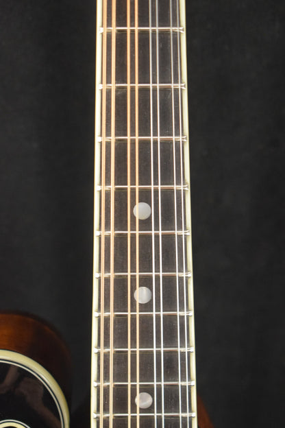 Eastman MD514-BK-LTD Limited Edition F-Style Oval-Hole Mandolin Black Top