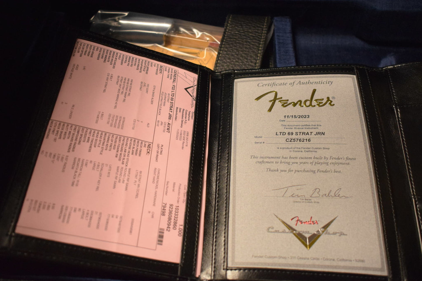 Fender Custom Shop Limited Edition '69 Stratocaster Journeyman Relic - Aged Vintage White