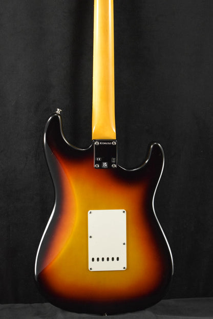Fender American Vintage II 1961 Stratocaster Left-Hand 3-Color Sunburst Rosewood Fingerboard