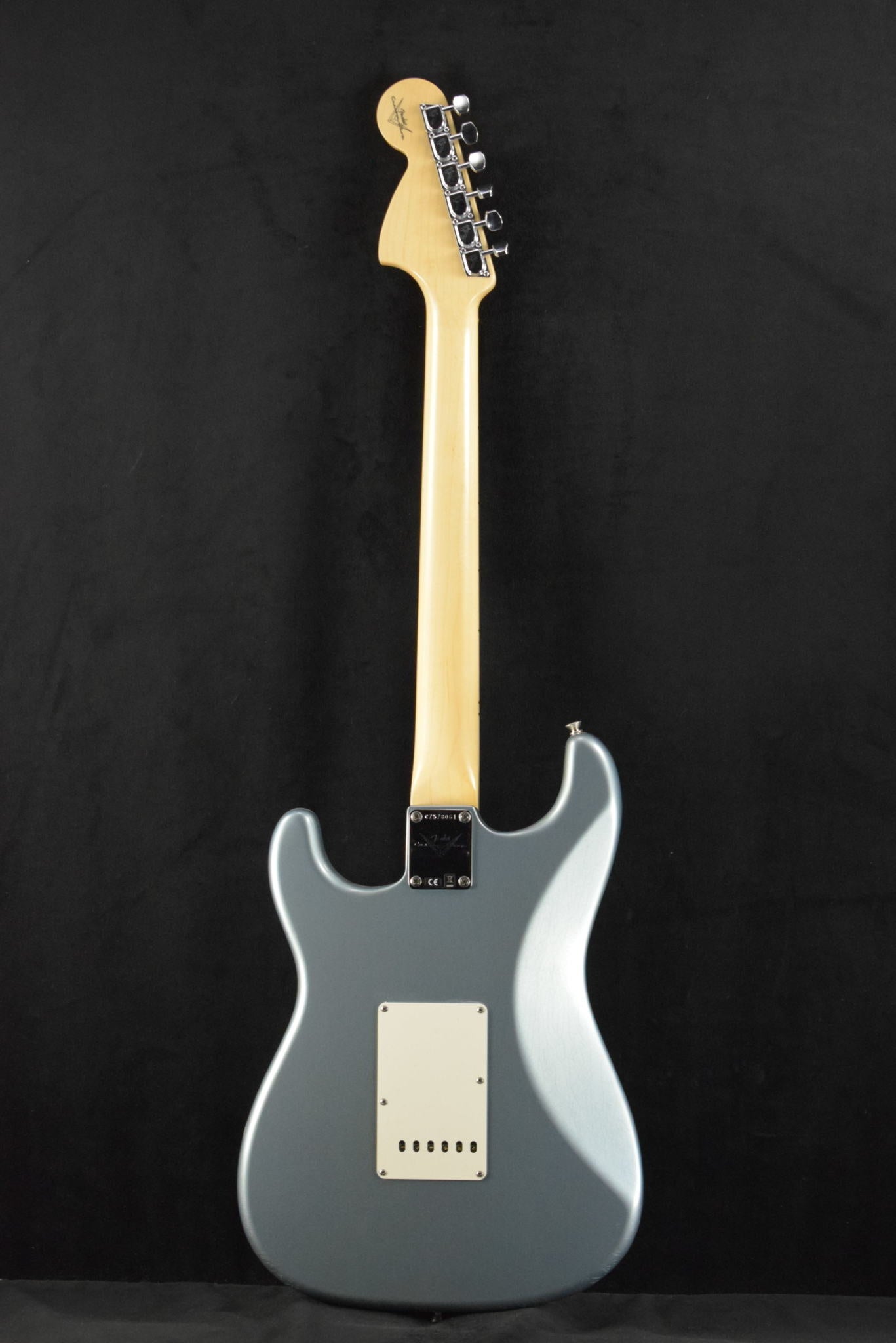 Fender '68 Stratocaster DLX Closet Classic - Aged Blue Ice Metallic