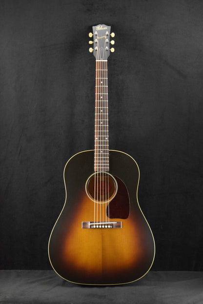 Gibson Custom Shop 1942 Banner J-45 Vintage Sunburst