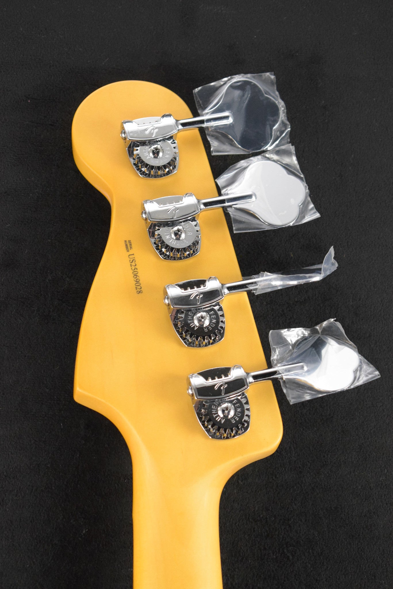 Fender American Professional II Precision Bass Black Maple Fingerboard