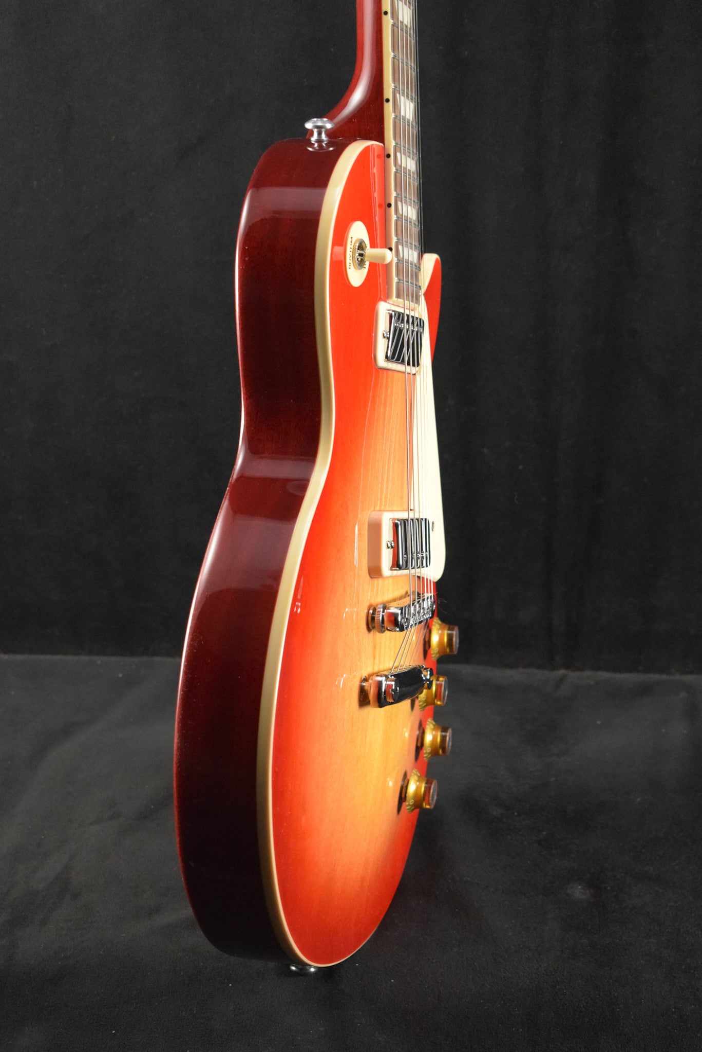 Gibson Les Paul 70s Deluxe 70s Cherry Sunburst