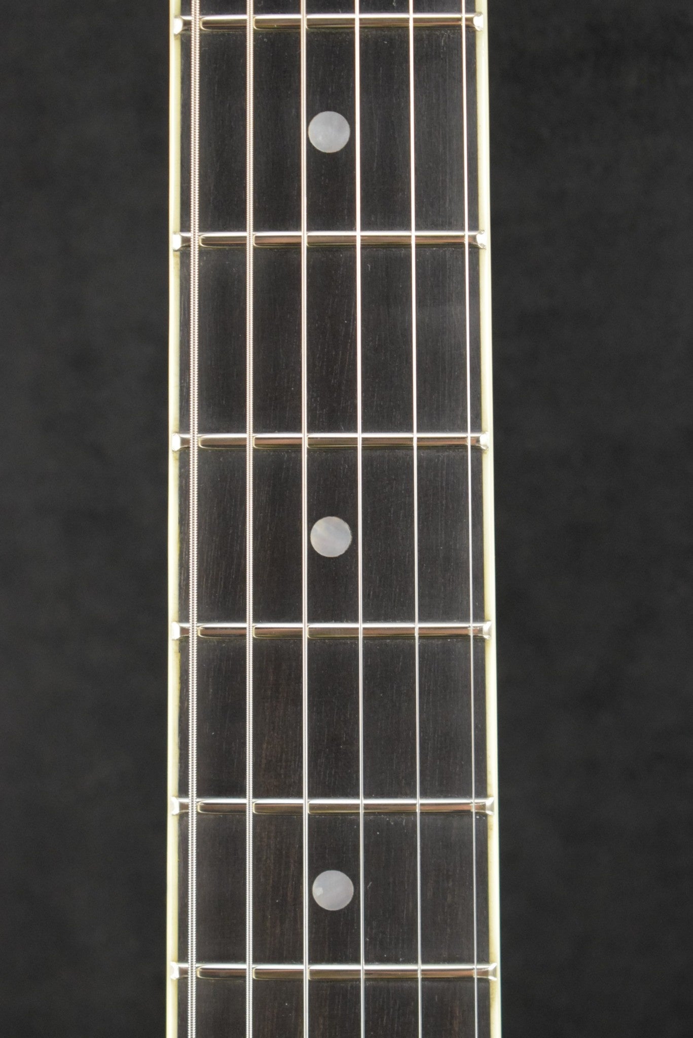 Eastman T386-RD Thinline Kent Armstrong Pickups Red Gloss Finish