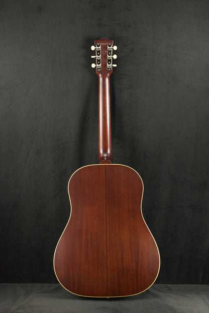 Gibson Custom Shop 1942 Banner J-45 Vintage Sunburst