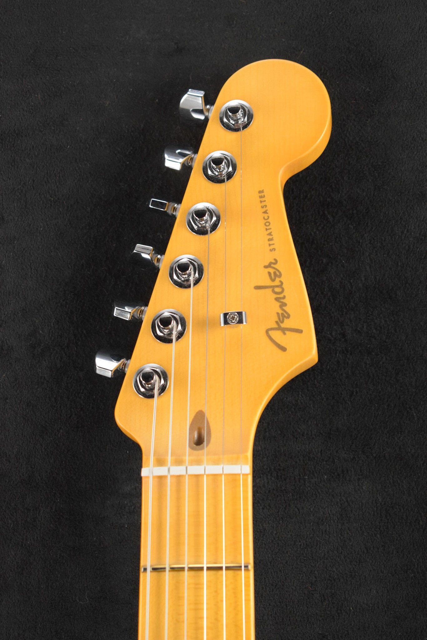 Fender American Ultra II Stratocaster HSS Sinister Red Maple Fingerboard