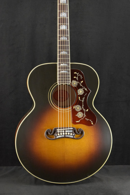 Gibson Custom Shop 1957 SJ-200 Vintage Sunburst