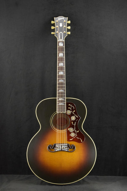 Gibson Custom Shop 1957 SJ-200 Vintage Sunburst