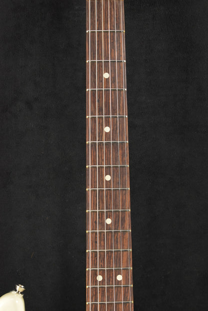 Fender American Professional II Stratocaster HSS Olympic White Rosewood Fingerboard