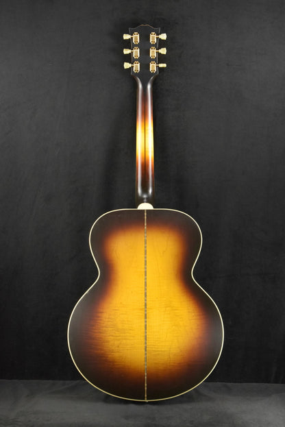 Gibson Custom Shop 1957 SJ-200 Vintage Sunburst