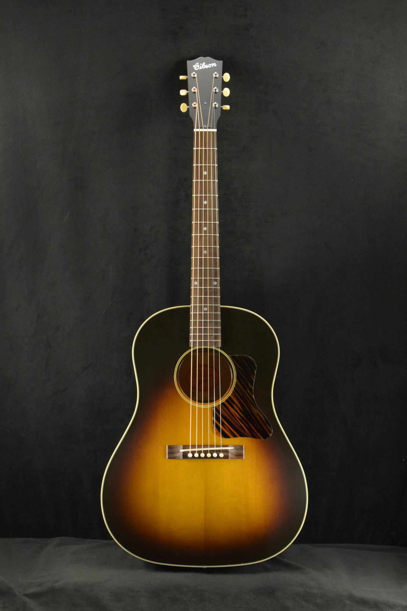 Gibson Custom Shop 1936 J-35 Vintage Sunburst