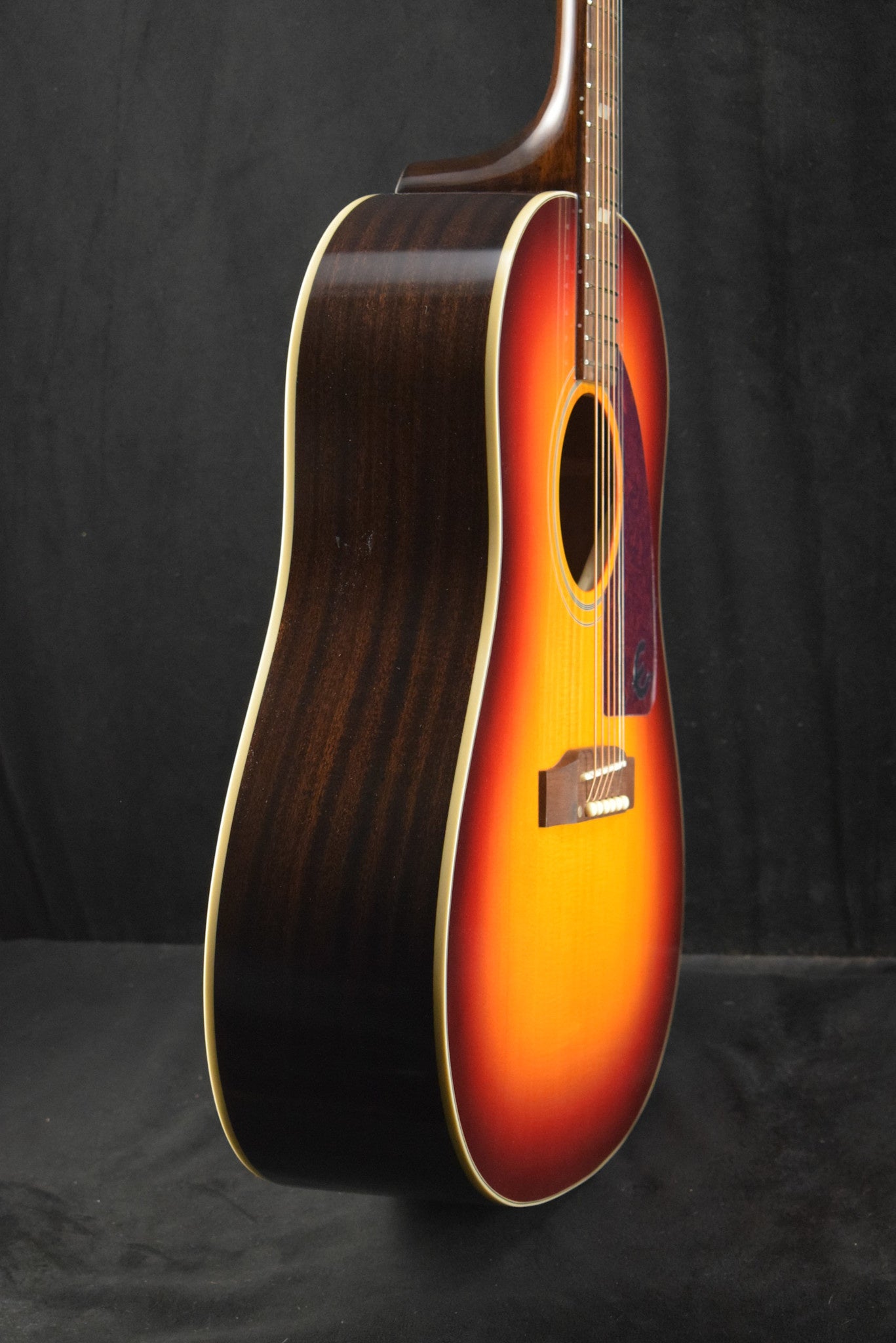 Epiphone Masterbilt Texan Faded Cherry Aged Gloss