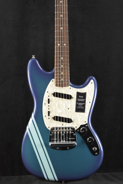 Fender Vintera II '70s Competition Mustang Competition Burgundy Rosewood Fingerboard