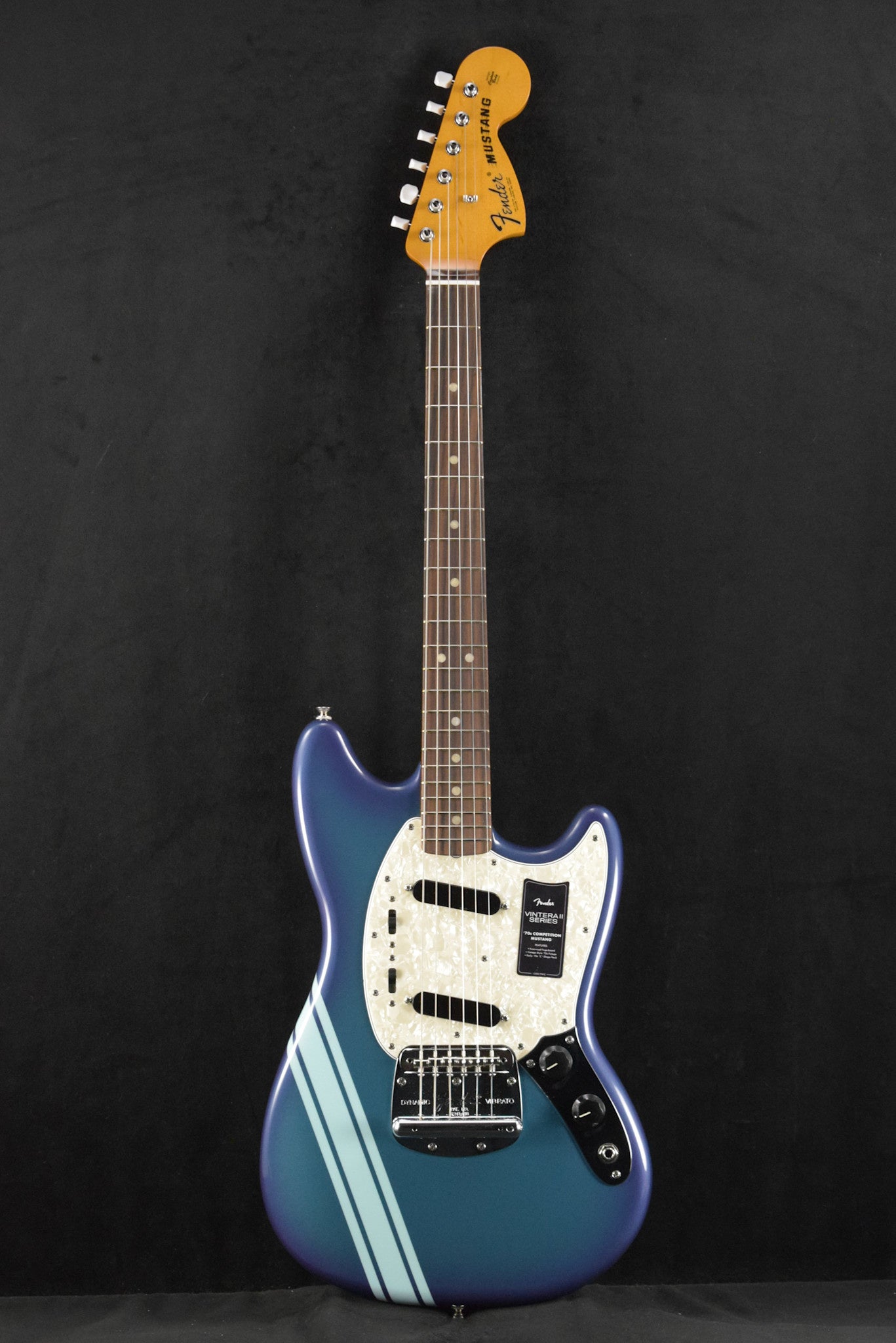 Fender Vintera II '70s Competition Mustang Competition Burgundy Rosewood Fingerboard