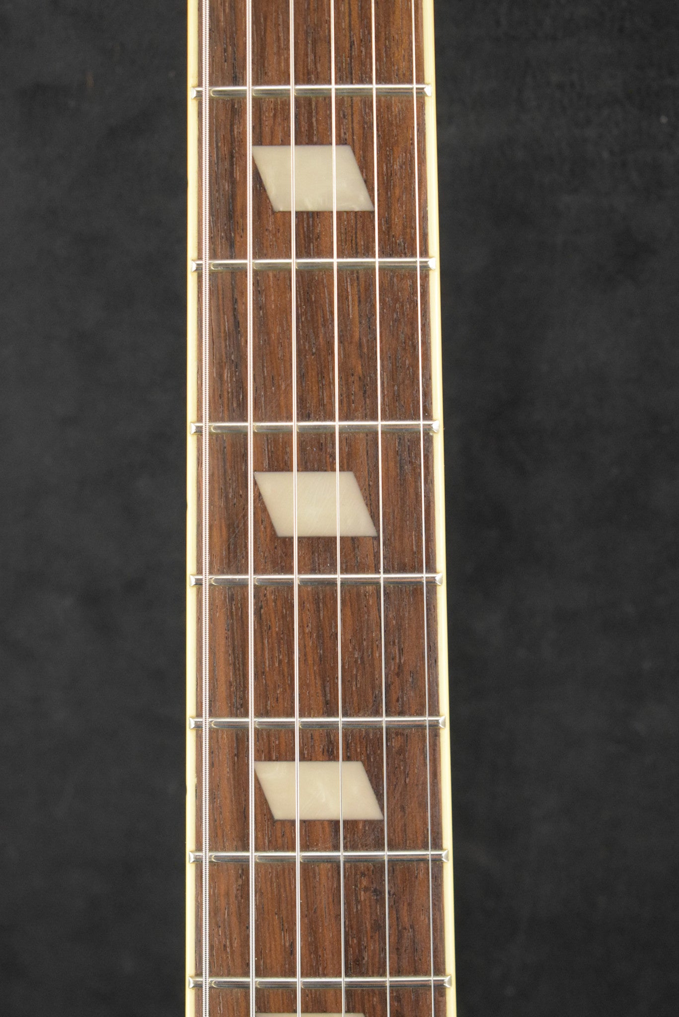 Epiphone Riviera (Frequensator Tailpiece) Sparkling Burgundy