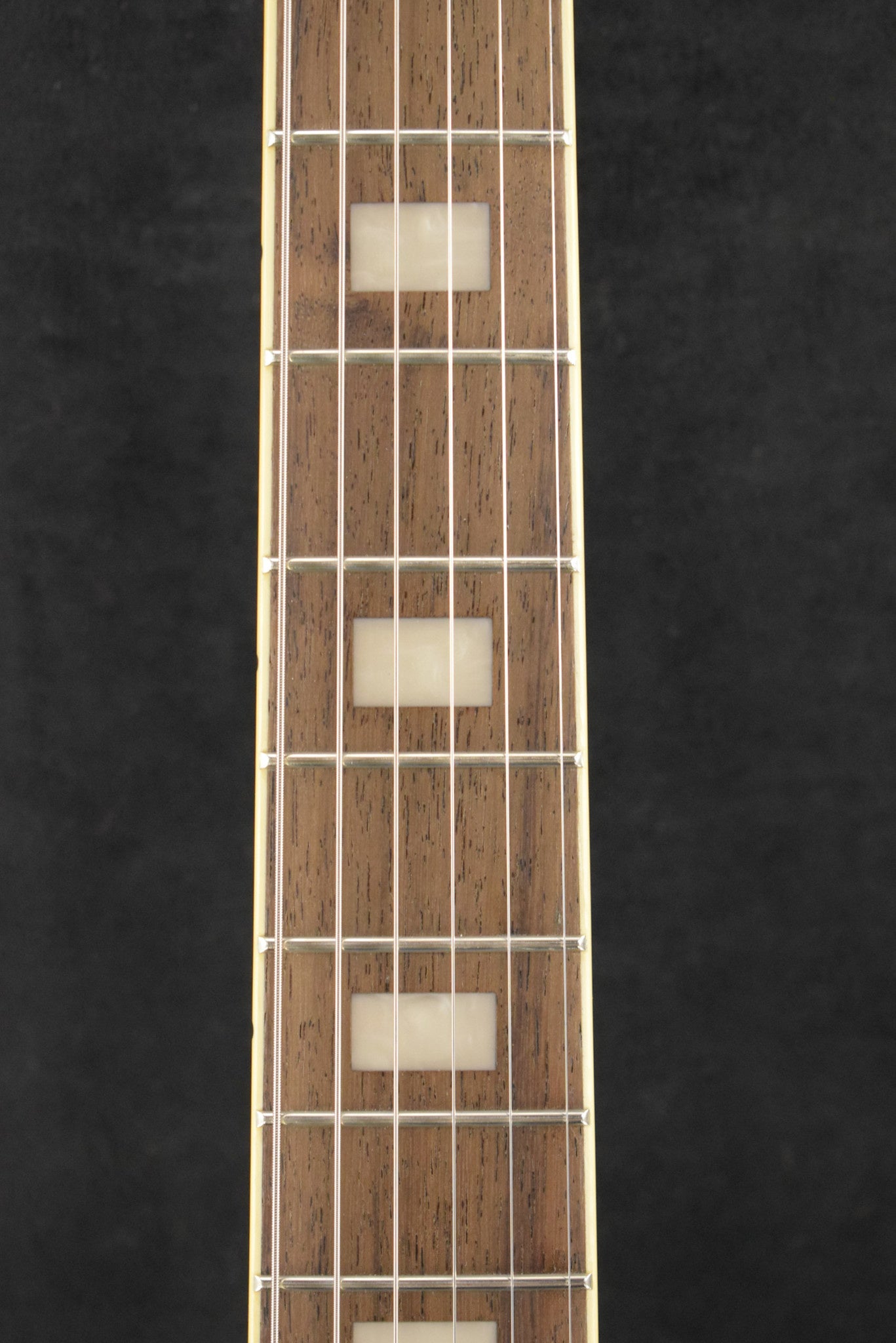 Epiphone ES-335 Figured Cherry w/Gig Bag