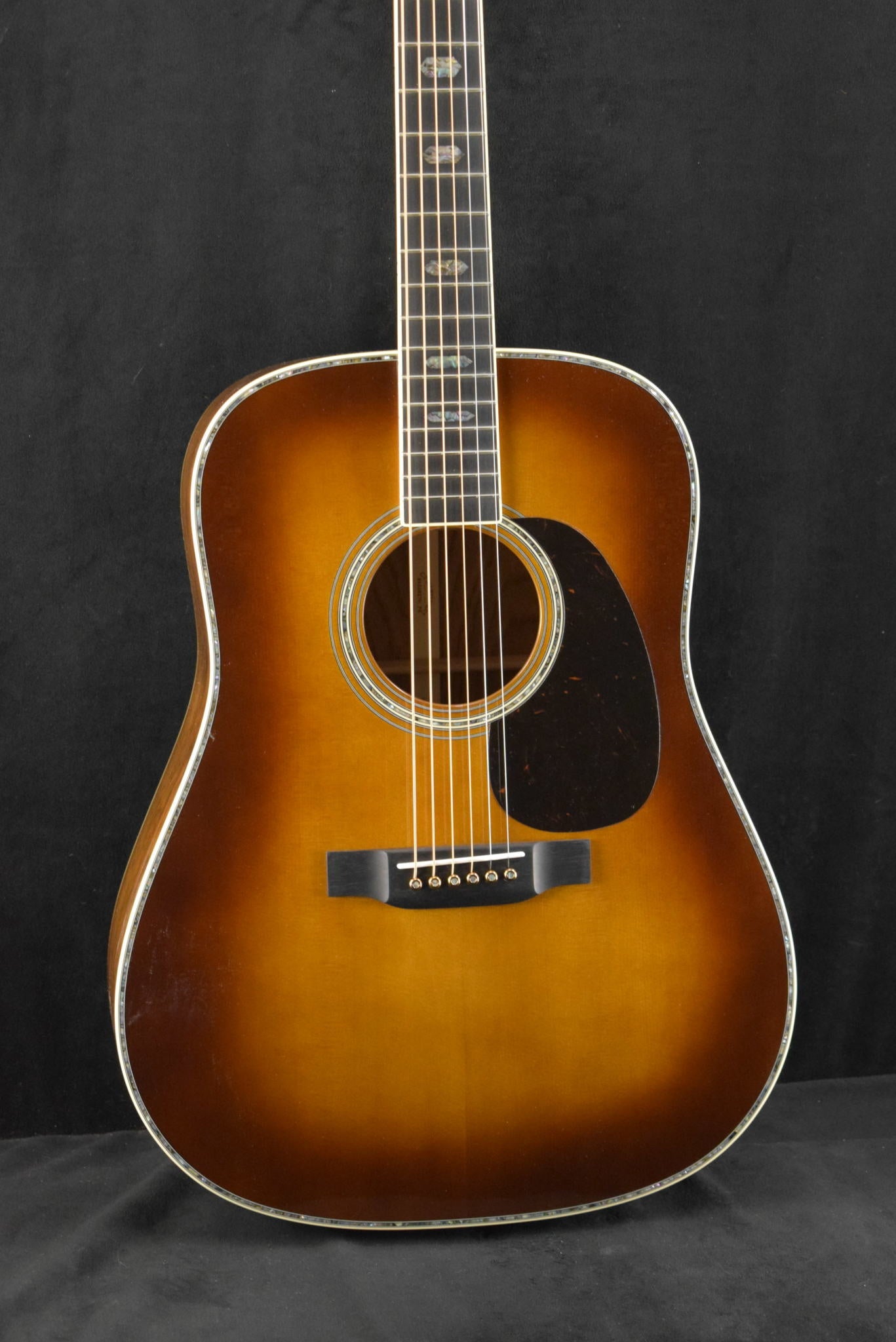 Martin Custom Shop Dreadnought Guatemalan Rosewood 1933 Ambertone