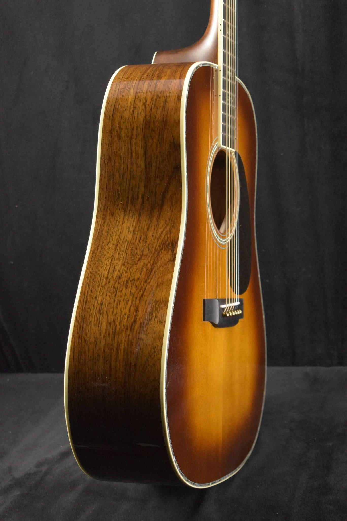 Martin Custom Shop Dreadnought Guatemalan Rosewood 1933 Ambertone