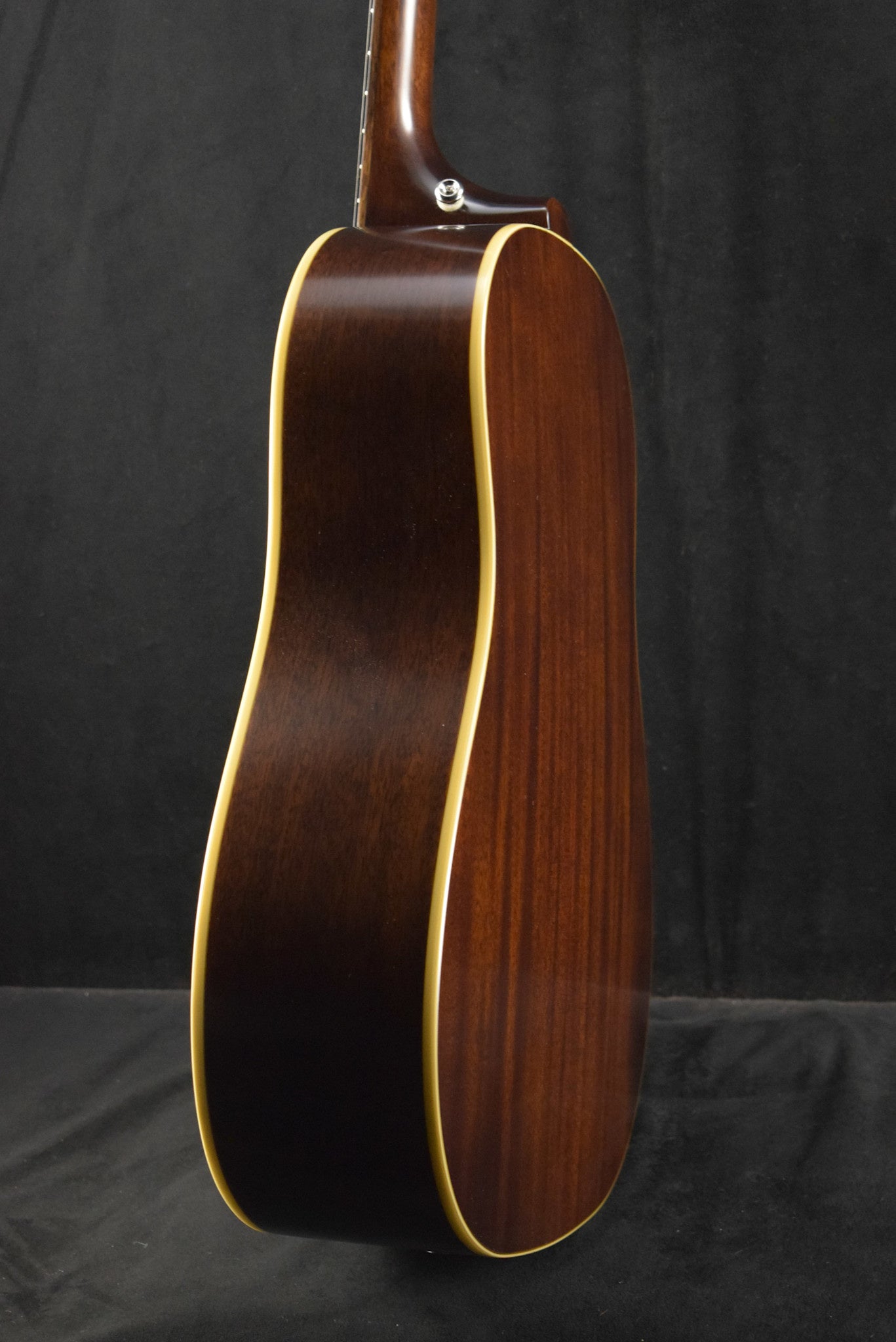 Epiphone J-45 Standard All Solid Wood Triburst w/Gig Bag