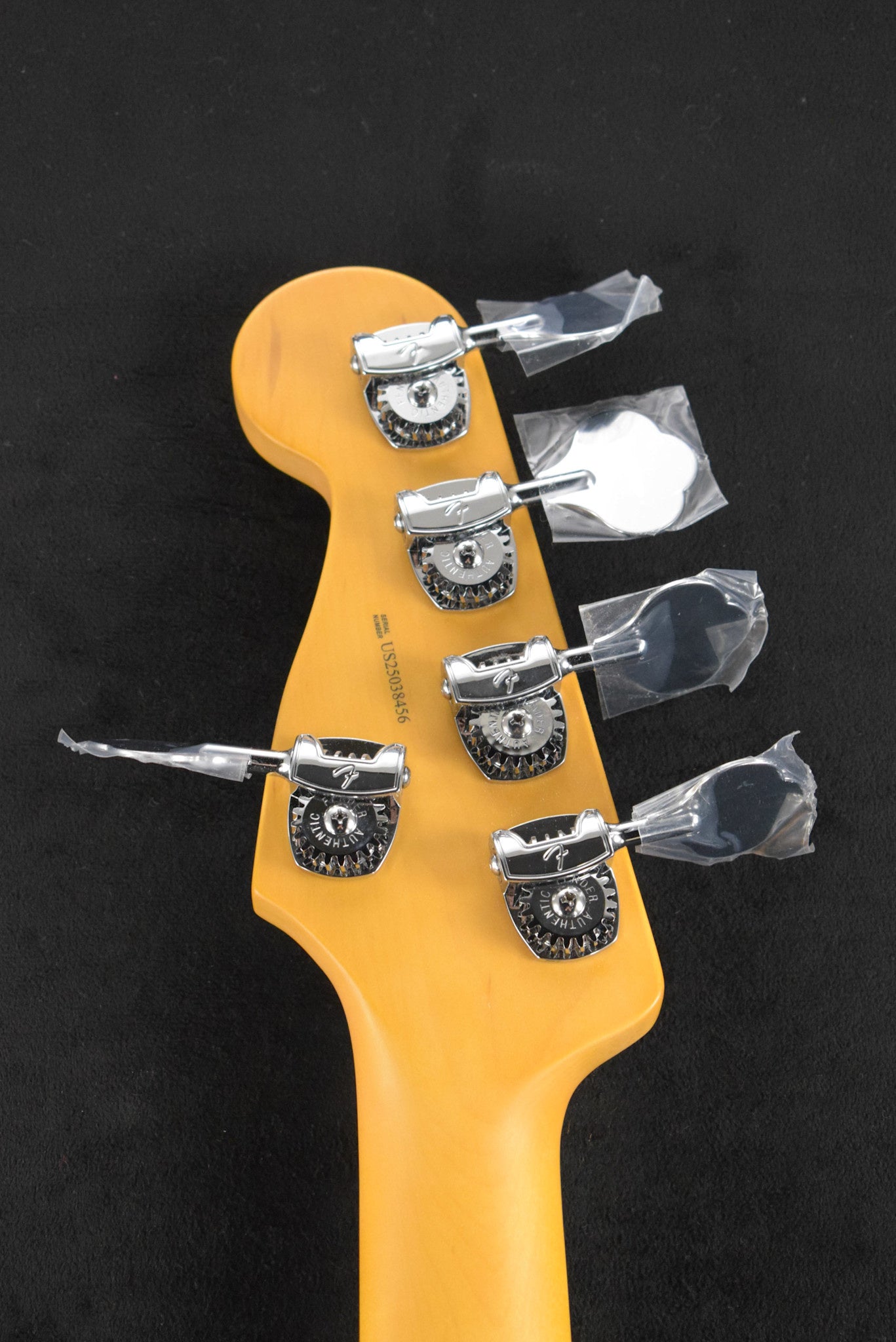 Fender American Professional II Jazz Bass V Olympic White Rosewood Fingerboard