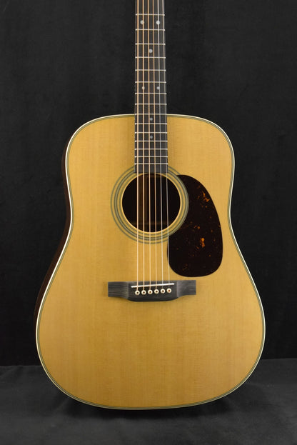 Martin D-28 Natural