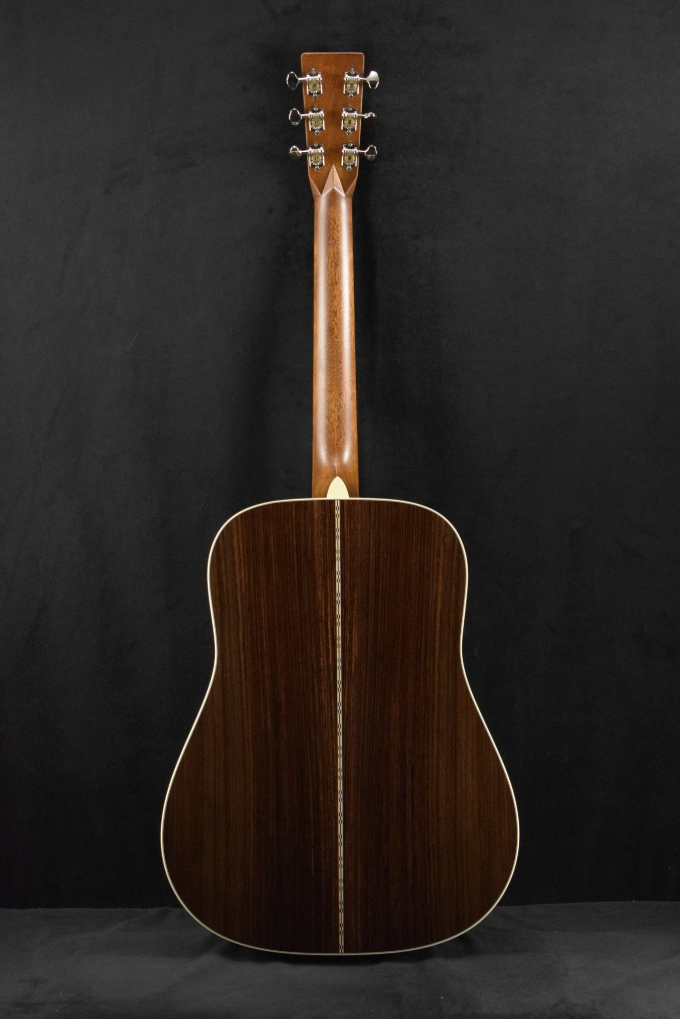 Martin D-28 Natural