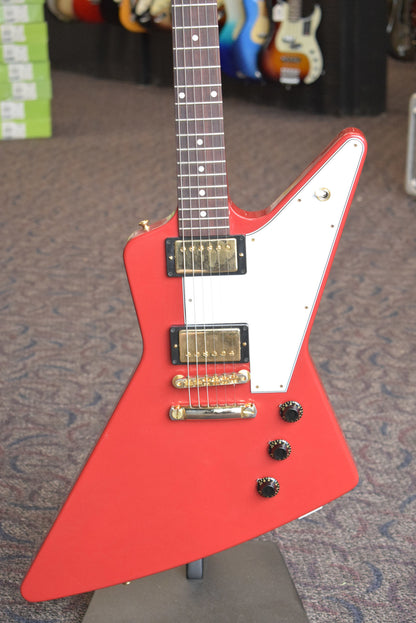 Gibson Custom Shop 1958 Korina Explorer VOS Cardinal Red Gold Hardware