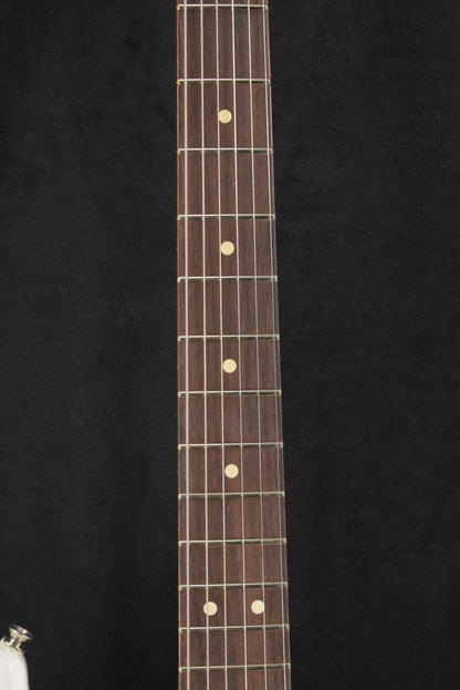 Fender Player II Stratocaster Polar White Rosewood Fingerboard