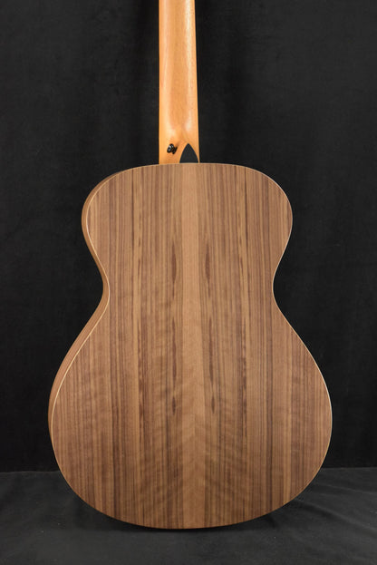 Taylor Academy 12e-N Nylon-String Acoustic-Electric Natural