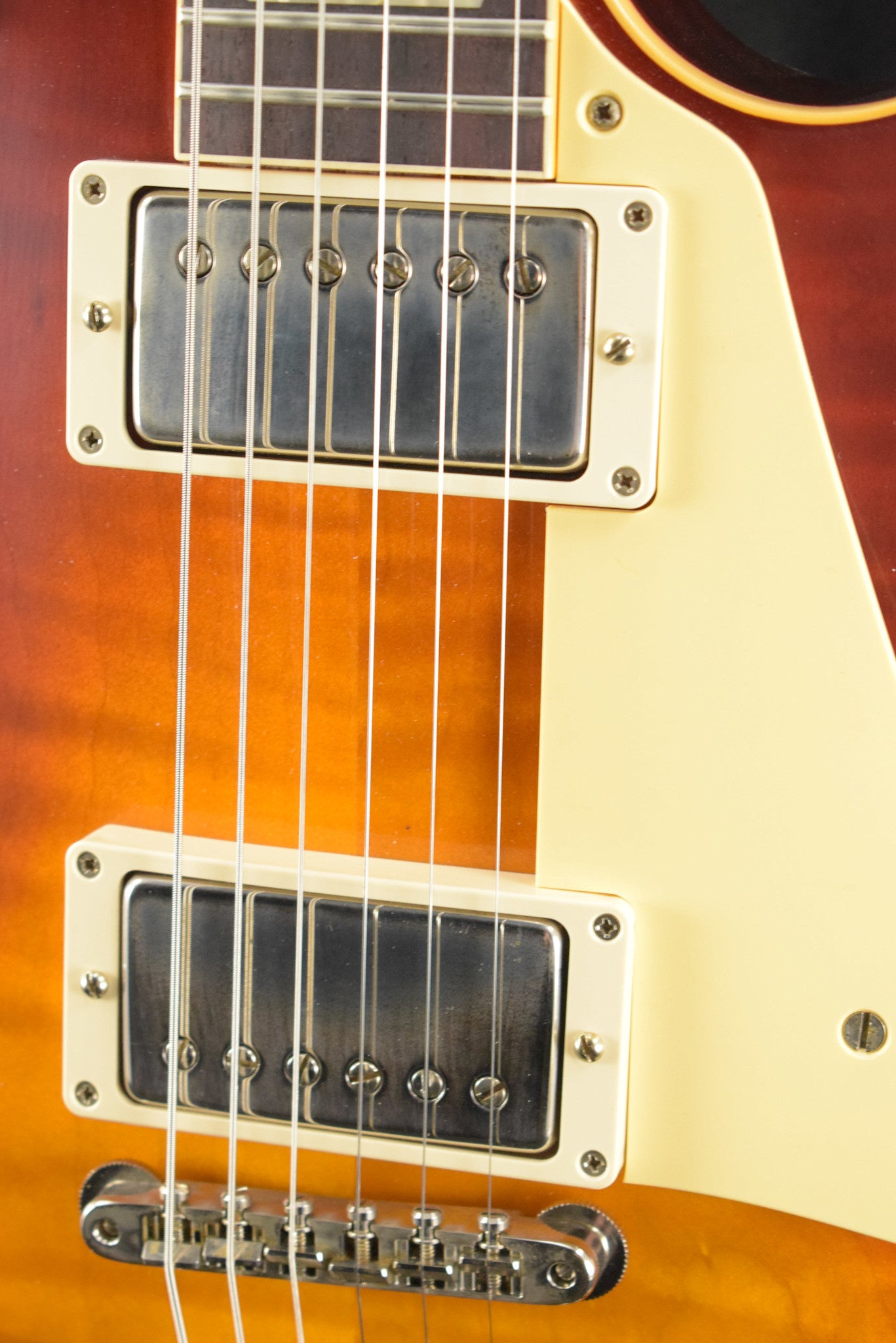 Gibson Custom Dealer Select 1959 Les Paul Standard VOS - "Beauty of the Burst" Page 74 BOTB