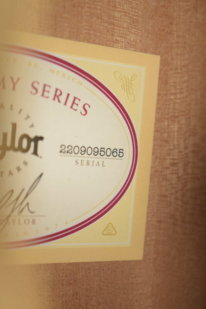 Taylor Academy 12e-N Nylon-String Acoustic-Electric Natural