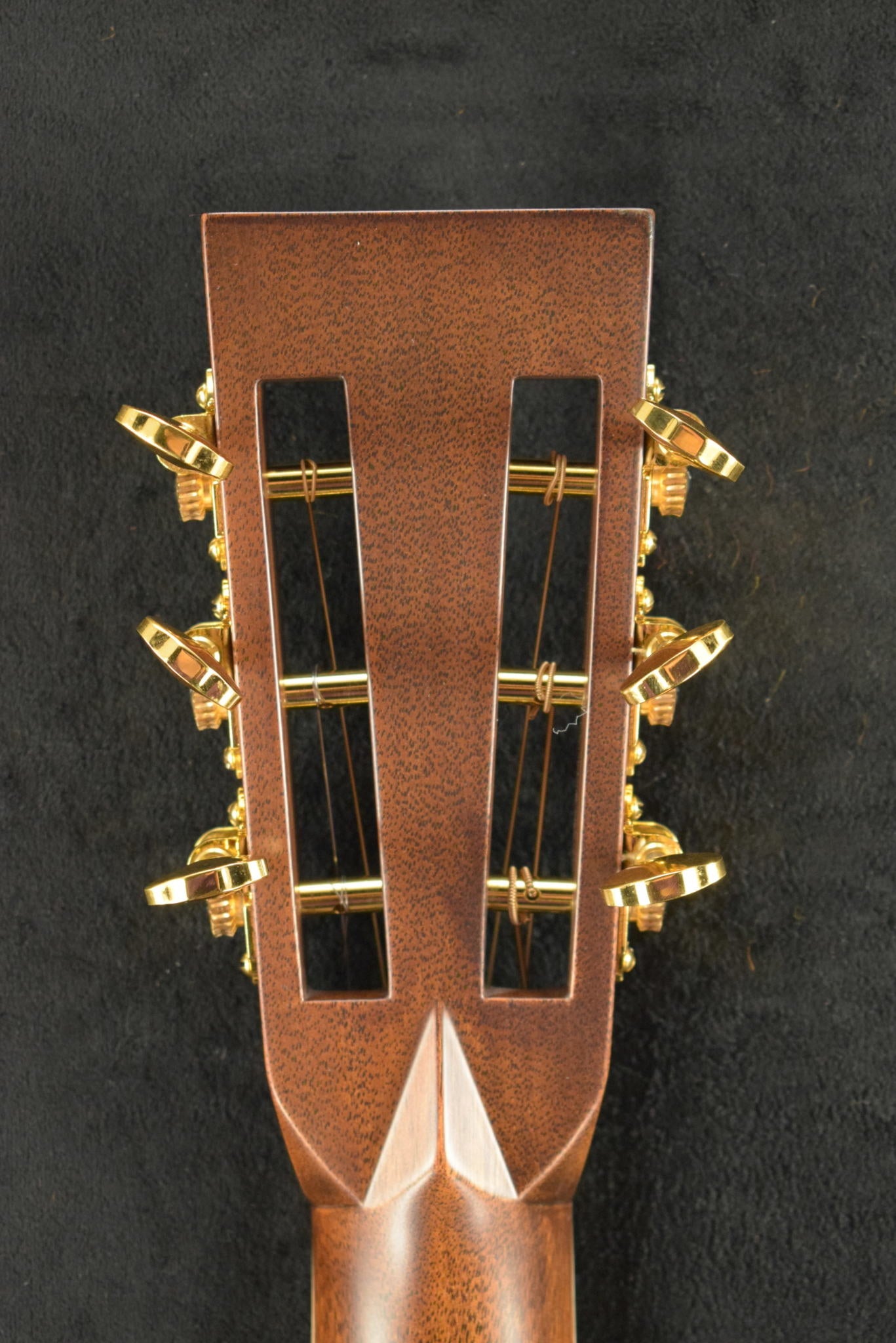 Martin Custom Shop Dreadnought 12-Fret Adirondack Spruce Ziricote 1933 Ambertone Teardrop Burst