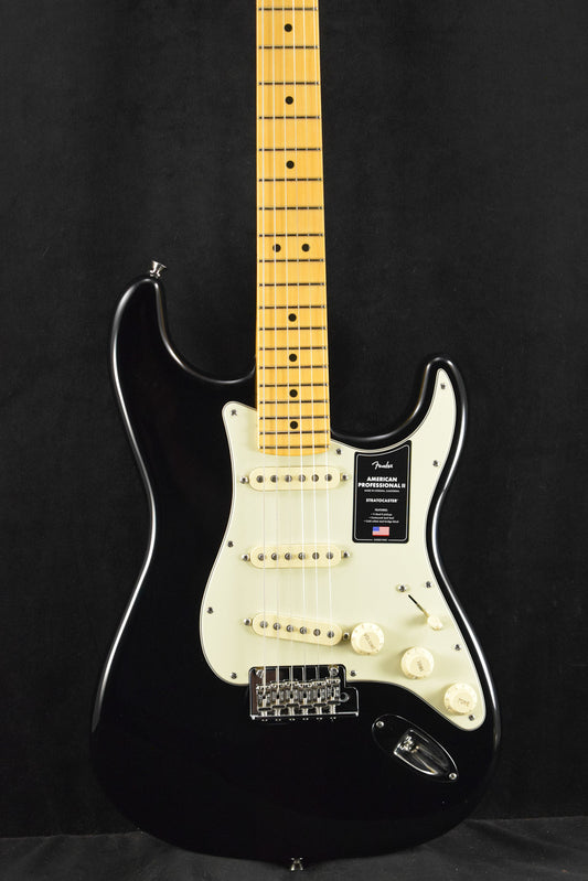 Fender American Professional II Stratocaster Black Maple Fingerboard