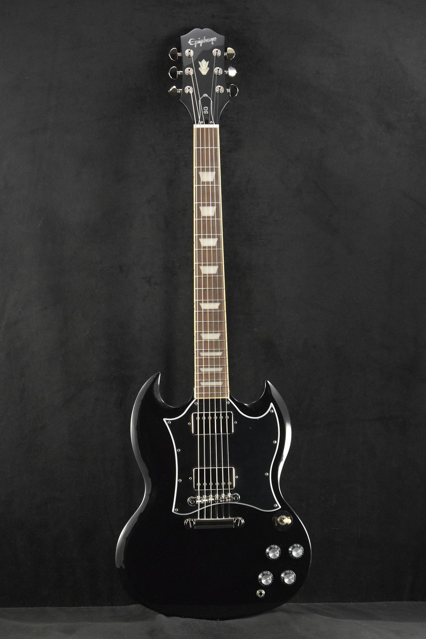 Epiphone SG Standard Ebony w/Gig Bag