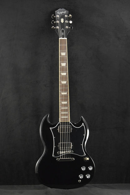 Epiphone SG Standard Ebony w/Gig Bag