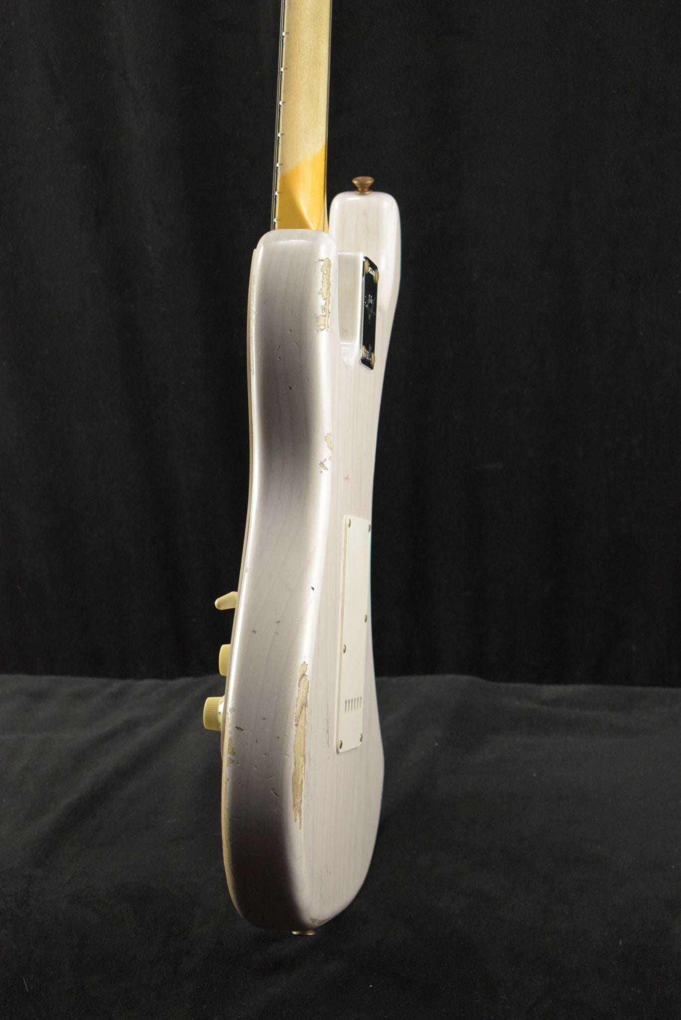 Fender Custom Shop 1957 Stratocaster Relic Aged White Blonde